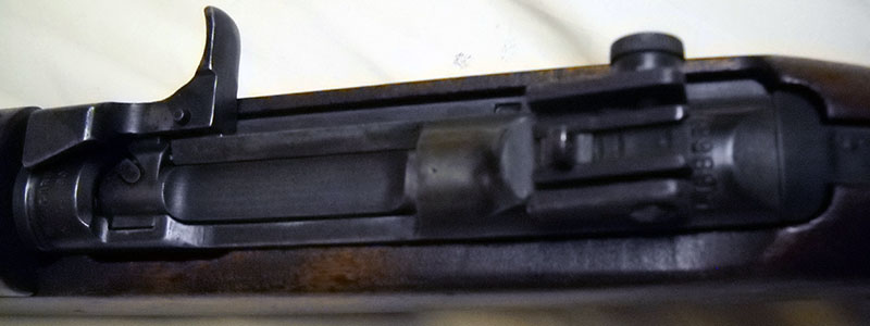detail, M1 carbine action, top view, closed